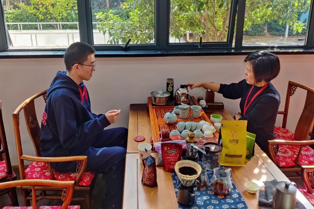 上海七宝德怀特高级中学健康周回顾                