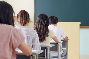 领科教育北京校区入学笔试难不难? _ 领科教育北京校区