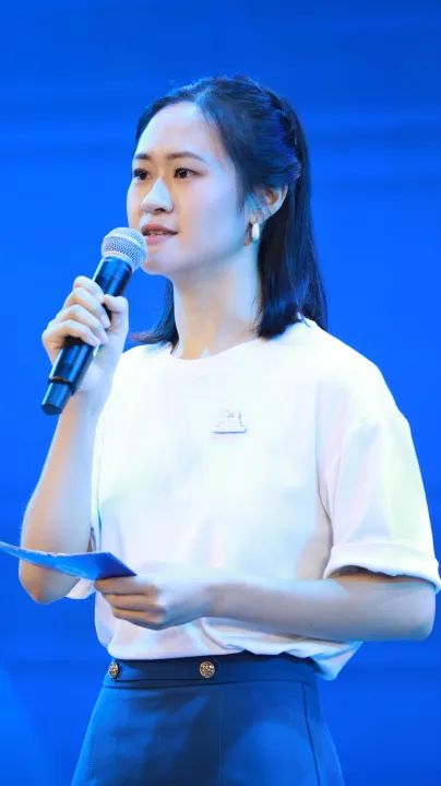 深港澳青少年成长峰会顺利开幕！                