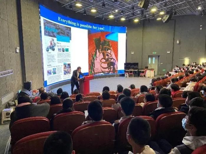 十一学校国际部2025届开启学术之旅                