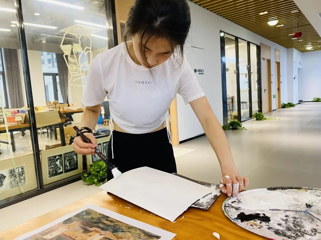 上海高藤致远创新教育社团活动多种多样，探索趣味                