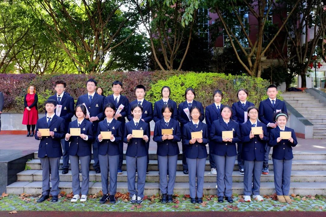 重庆枫叶国际学校：“Peer Tutorial影子伙伴”                