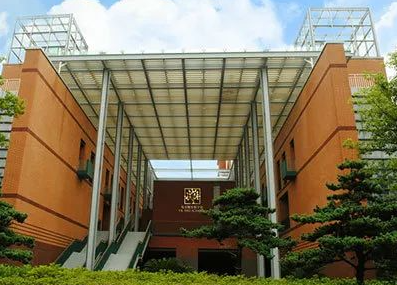 2023年上海民办包玉刚实验学校学费是多少呢? _ 上海包玉刚国际学校